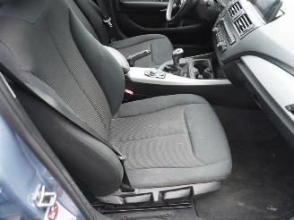 BMW 1-serie 116i picture 9