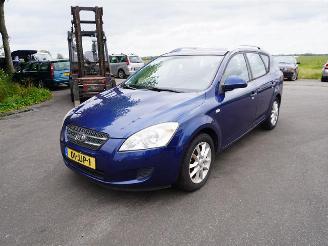 Kia Cee d Sporty Wagon 1.4 16V picture 3