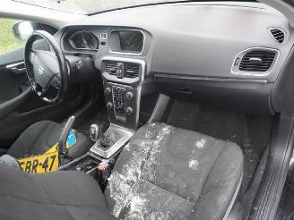 Volvo V-40 1.6 D2 picture 5