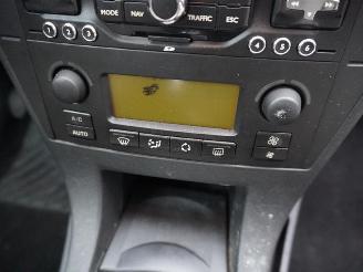 Citroën C4 1.6 16v VTi picture 6