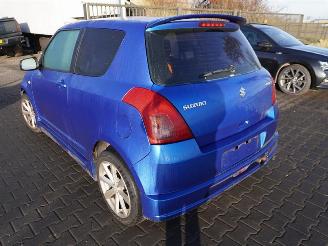 Suzuki Swift 1.3 16v picture 2