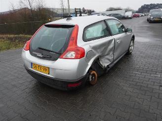 Uttjänta bilar auto Volvo C-30 1.6 16v 2007/3