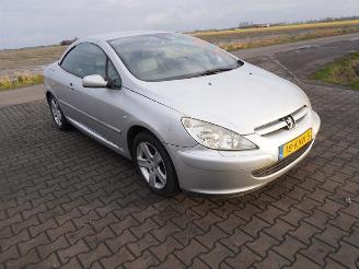 Peugeot 308 CC 2.0 16v picture 4