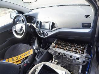 Kia Picanto 1..0 12v picture 5