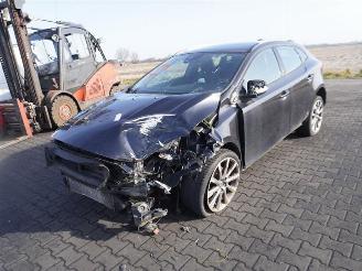 Volvo V-40 Cross Country 1.6 D2 picture 3