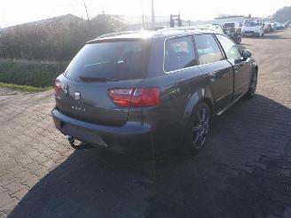 Seat Exeo ST 2.0 TDi picture 1