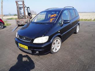 Opel Zafira 2.0 16v Turbo picture 3