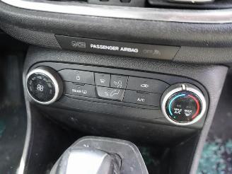 Ford Fiesta 1.0 EcoBoost picture 6