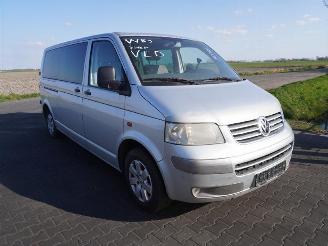 Volkswagen Transporter 2.5 TDi picture 4