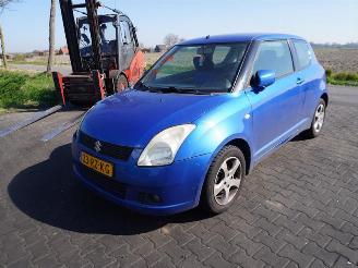 Suzuki Swift 1.3 picture 3