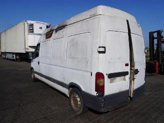 Renault Master 3.0 dCi picture 2