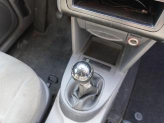 Volkswagen Caddy 2.0 SDi picture 11