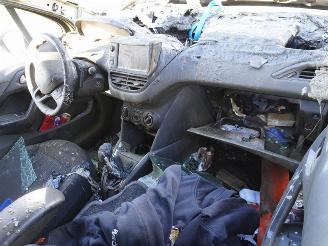 Peugeot 208 1.2 Vti picture 5