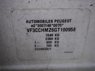 Peugeot 208 1.2 Vti picture 6