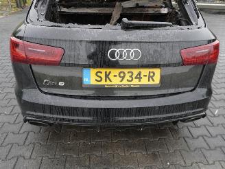 Audi RS 6 AVANT 4.0 V8 Quattro picture 7