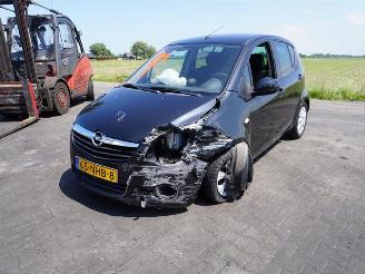 Opel Agila 1.0 12v picture 3