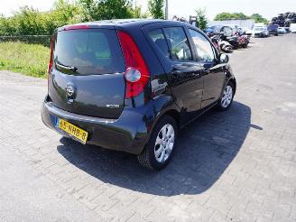 Opel Agila 1.0 12v picture 1