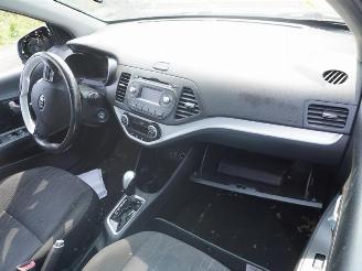 Kia Picanto 1.2 16v picture 5