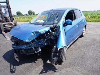 Mitsubishi Space-star 1.0 12v picture 3