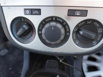 Opel Corsa 1.3 CDti picture 6