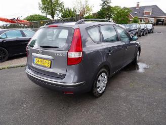 Vrakbiler auto Hyundai I-30 1.6 CRDi Combi 2008/10