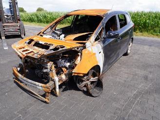 Kia Carens 1.6 picture 3