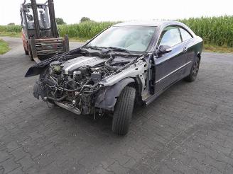 Mercedes CLK 320 picture 3