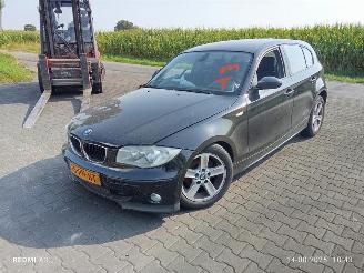 BMW 1-serie 118d picture 3