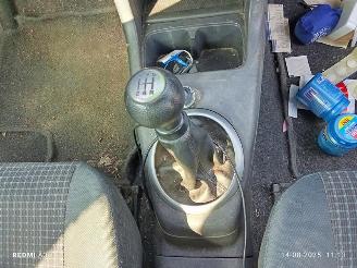 Suzuki Swift 1.3 VVT picture 7