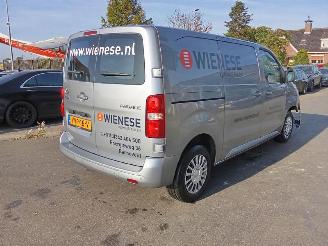Toyota Proace 2.0 D-4D picture 1