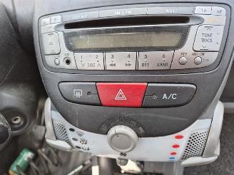 Citroën C1 1.0 12V (384F(CFA)) picture 7