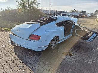 demontáž osobní automobily Bentley Continental GTC 6.0 2014/10