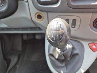 Renault Trafic 2.0 dCi picture 7