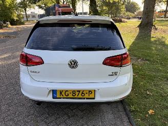 Volkswagen Golf 1.0 tsi picture 4