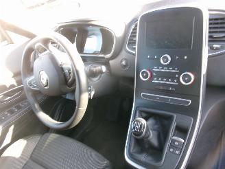 Renault Grand-scenic 1.7 Dci Corporate Edition picture 26