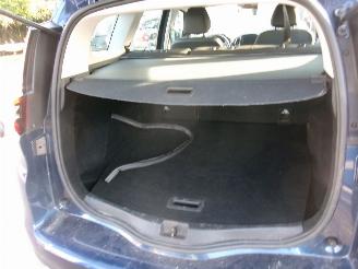 Renault Grand-scenic 1.7 Dci Corporate Edition picture 24