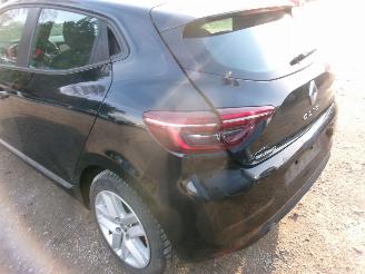 Renault Clio 1.0 Zen 5 Drs- HB picture 17