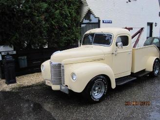 uszkodzony samochody osobowe Buick Roadster INTERNATIONAL KB2 TOW-SHOWTRUCK V8 1949/1