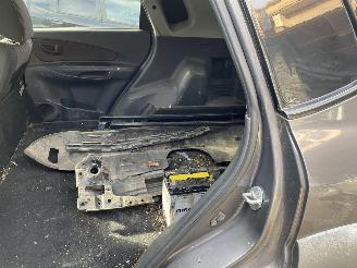 Hyundai Tucson 2.0i Dynamic version Van/Grijs kenteken VASTE PRIJS picture 19