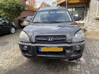 Hyundai Tucson 2.0i Dynamic version Van/Grijs kenteken VASTE PRIJS picture 5