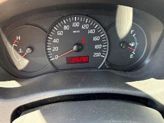 Suzuki Swift 1.3 VVT 16V Hatchback  Benzine 1.328cc 68kW (92pk) FWD picture 13