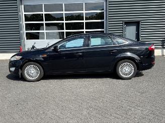 Ford Mondeo 2.0 TDCi 115 16V Sedan 4Dr Diesel 1.998cc 85kW (116pk) FWD picture 2
