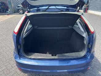 Ford Focus 1.6 16V Hatchback  Benzine 1.596cc 74kW (101pk) FWD picture 9