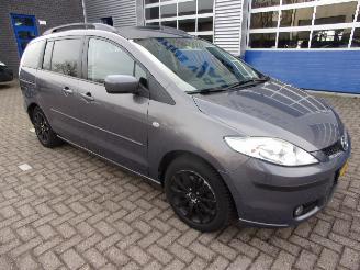 Vrakbiler auto Mazda 5 2.0 EXECUTIVE 7 PERSOONS Met Gebruikte onderdelen erbij 2007/9
