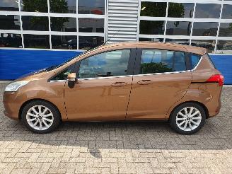 Ford B-Max 1.0 EcoBoost Titanium picture 2