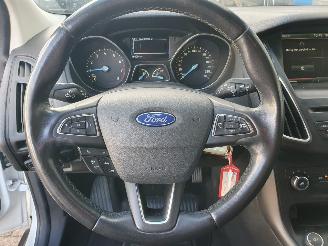 Ford Focus 1.0 Trend Edition picture 18