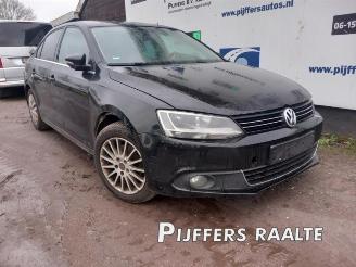Volkswagen Jetta Jetta IV (162/16A), Sedan, 2010 / 2017 1.6 TDI 16V picture 2