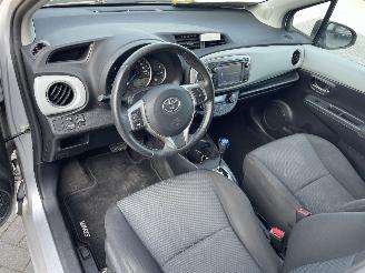 Toyota Yaris 1.5 Full Hybrid Aspiration toyota onderhouden prachtig!!! picture 7