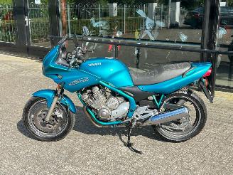 Yamaha XJ 600 Diversion picture 2