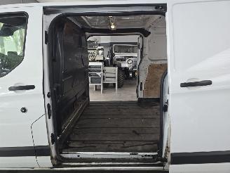 Ford Transit Custom  picture 16